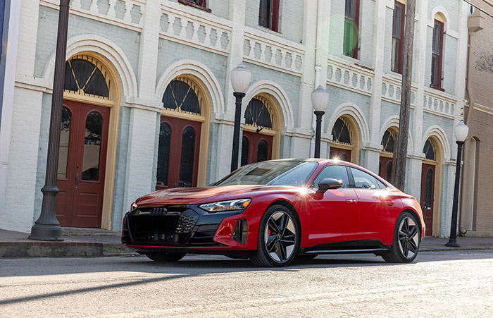 Four rings on top of the world: Audi e-tron GT wins at the 2022 World Car Awards Four rings on top of the world: Audi e-tron GT wins at the 2022 World Car Awards