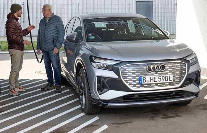 Electrifying opportunities instead of charging boredom: New Audi charging hub in downtown Berlin