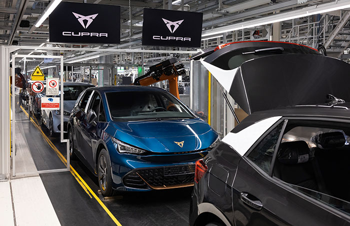 CUPRA begins a new era with the production of its first 100% electric car: the CUPRA Born