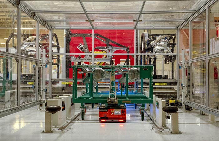 PHOTOGRAMMETRY: THE MEASUREMENT TECHNOLOGY MAKING SEAT'S MANUFACTURING EVEN MORE PRECISE PHOTOGRAMMETRY: THE MEASUREMENT TECHNOLOGY MAKING SEAT'S MANUFACTURING EVEN MORE PRECISE