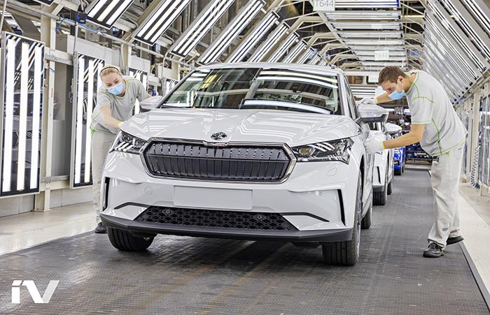 ŠKODA ENYAQ iV: A CAR WITH NO CARBON FOOTPRINT ŠKODA ENYAQ iV: A CAR WITH NO CARBON FOOTPRINT