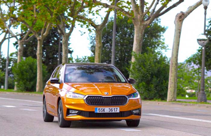 BE YOURSELF. THE NEW FABIA ALLOWS YOU TO DO JUST THAT BE YOURSELF. THE NEW FABIA ALLOWS YOU TO DO JUST THAT