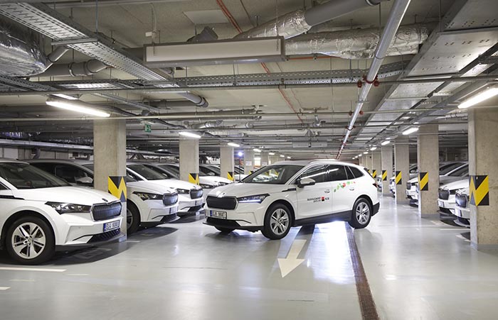 BANK ON THE ROAD TO CARBON NEUTRALITY BANK ON THE ROAD TO CARBON NEUTRALITY