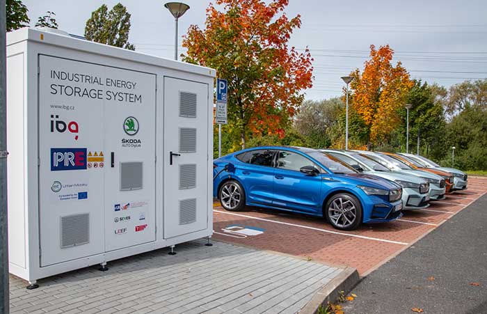 Škoda X: a new centre for digital services in cars