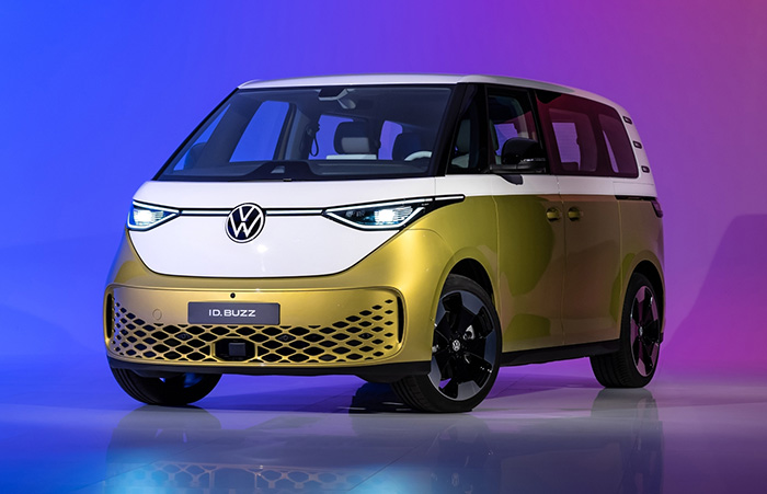 FROM DREAM TO REALITY: THE 1972 ELECTRIC T2 BULLI THAT INSPIRED THE NEW ID. BUZZ FROM DREAM TO REALITY: THE 1972 ELECTRIC T2 BULLI THAT INSPIRED THE NEW ID. BUZZ