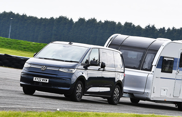 VOLKSWAGEN MULTIVAN NAMED MOST PRACTICAL TOW CAR AT WHAT CAR? 2022 TOW CAR AWARDS