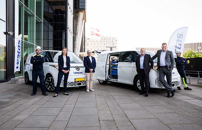 VOLKSWAGEN COMMERCIAL VEHICLES AND VESTAS JOIN FORCES FOR SUSTAINABLE MOBILITY